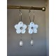 Créoles boucles d'oreilles fleurs de nacre - Bijoux mariage prêts à porter