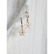 Boucles d'oreilles fleurs de nacre, petite créole